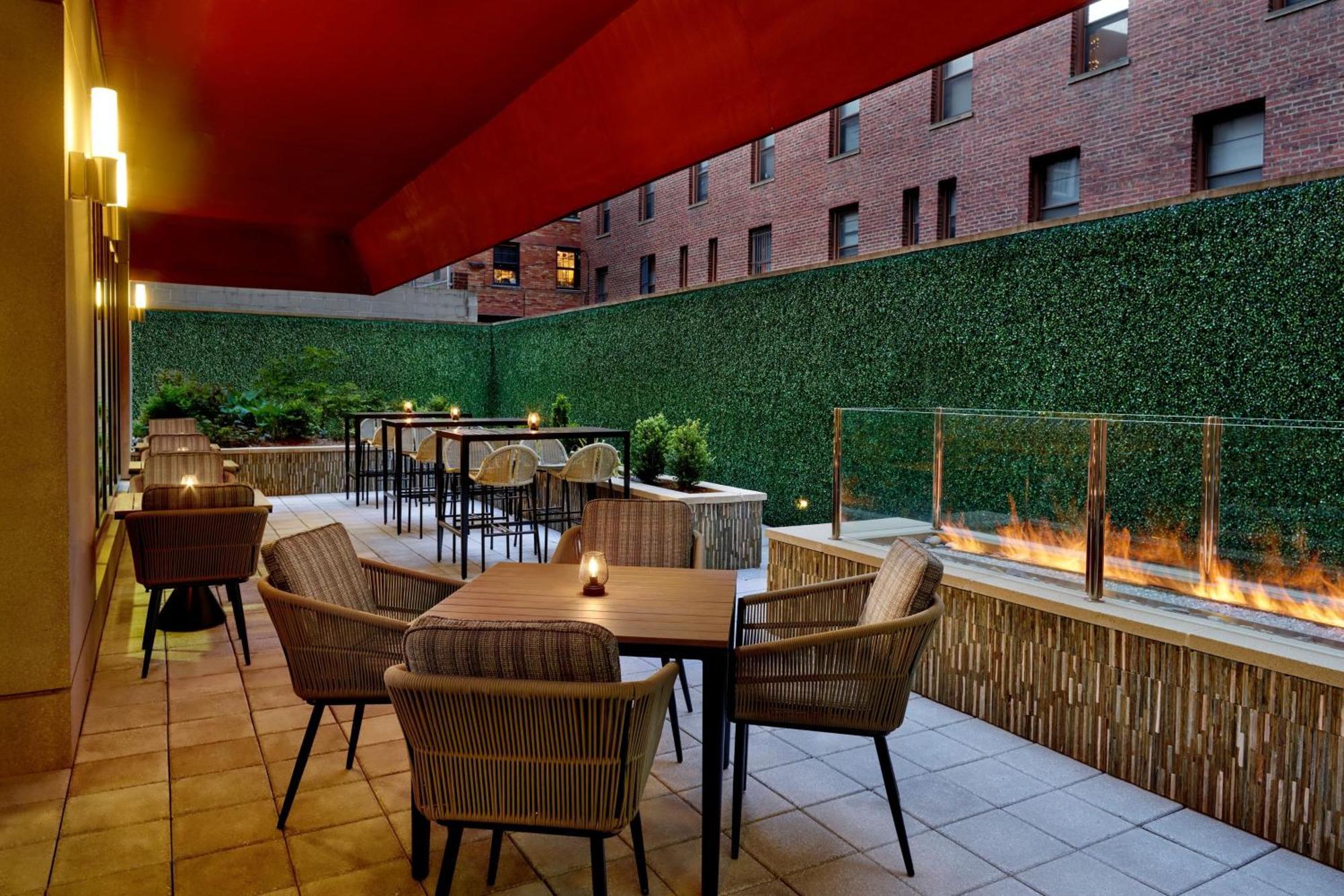 Hotel Courtyard By Marriott Washington, D.C./Foggy Bottom Esterno foto