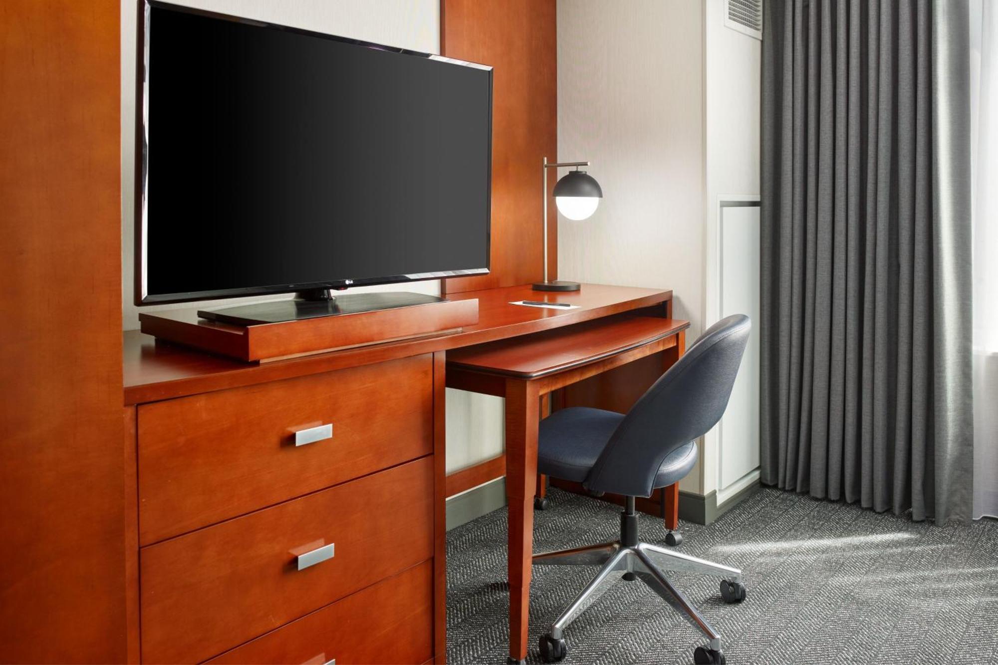 Hotel Courtyard By Marriott Washington, D.C./Foggy Bottom Esterno foto