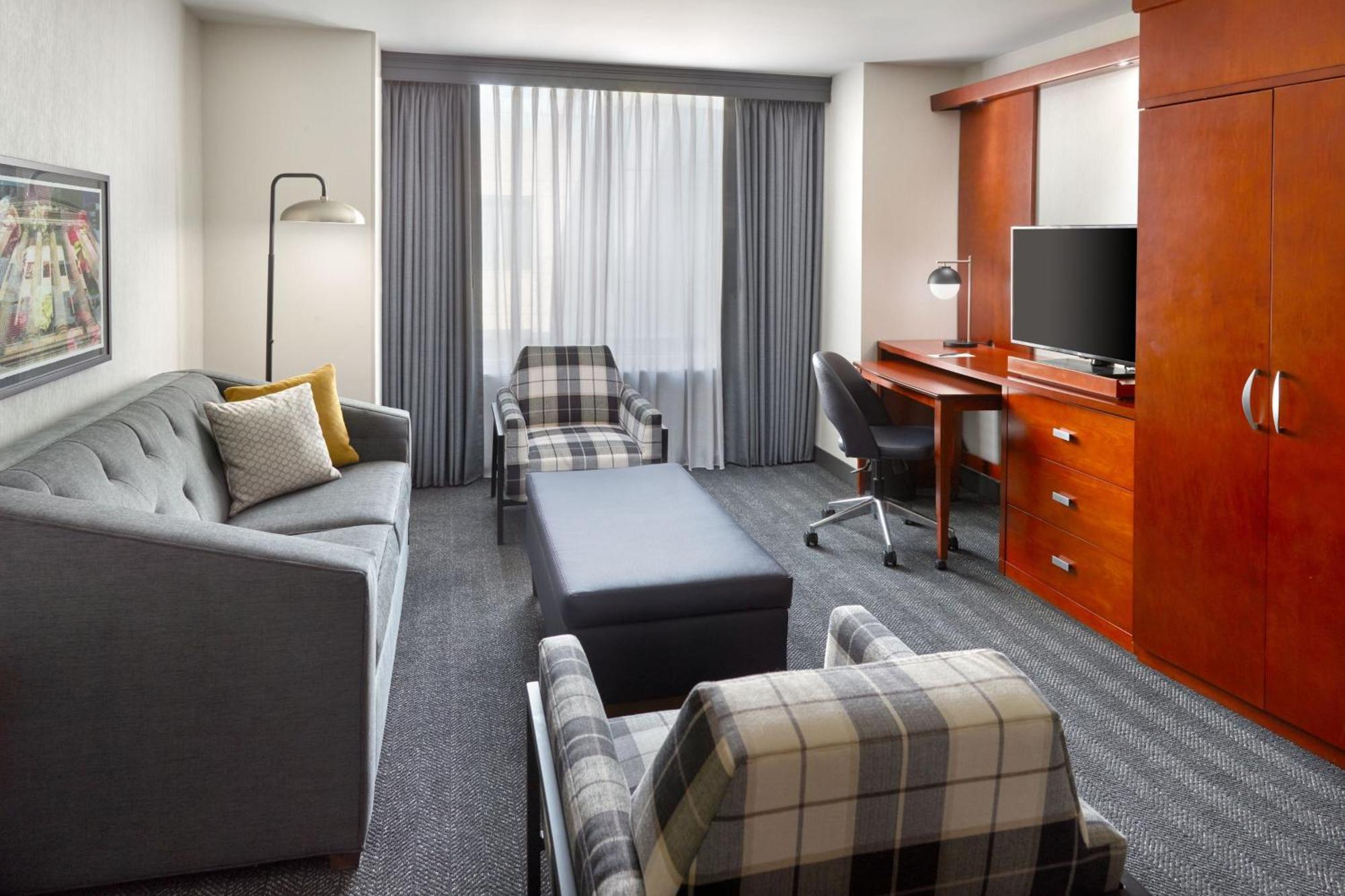 Hotel Courtyard By Marriott Washington, D.C./Foggy Bottom Esterno foto